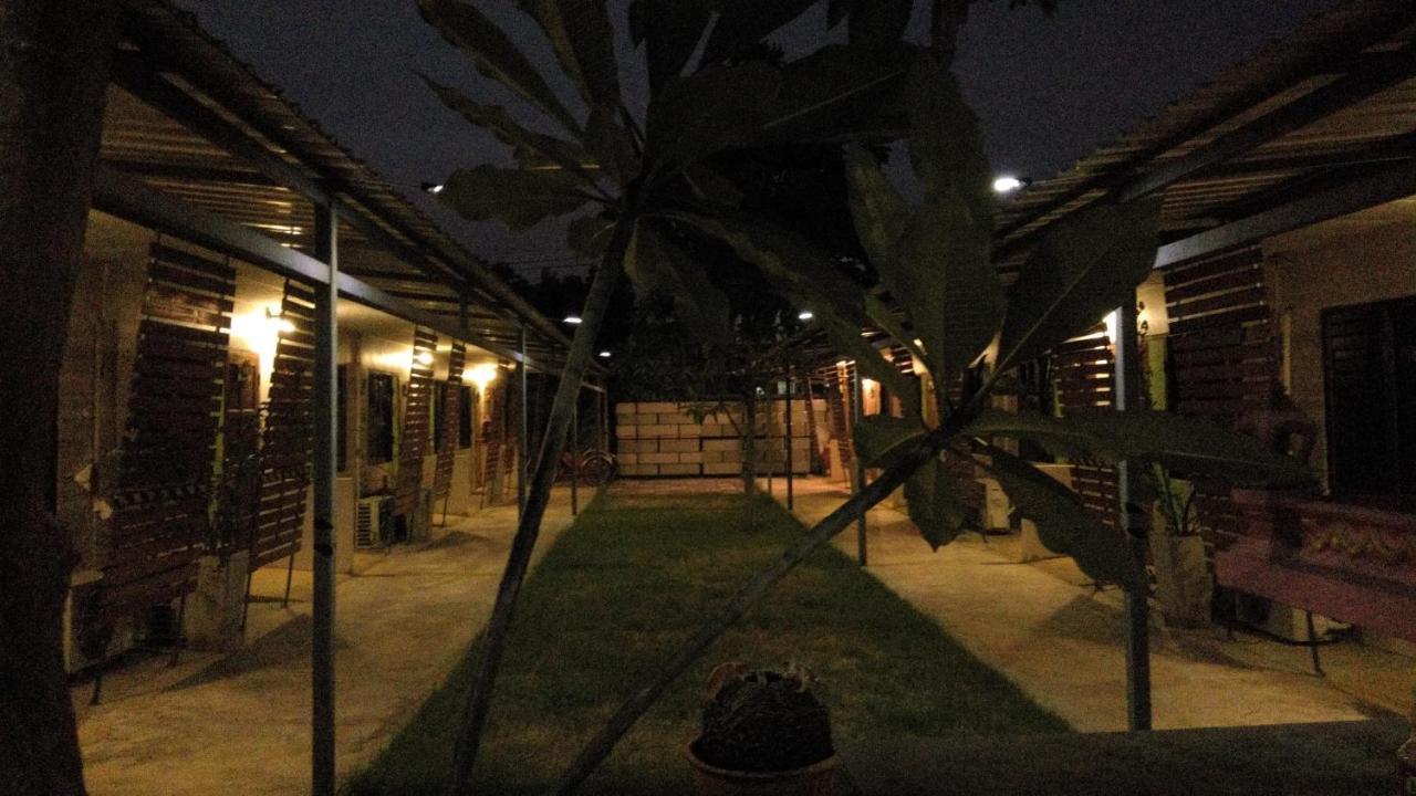 치앙마이 The Mirror House 아파트 외부 사진